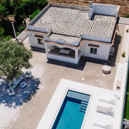 Villa Agua Torre Santa Sabina