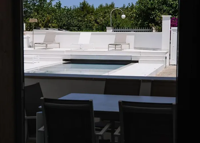 Agua Villa